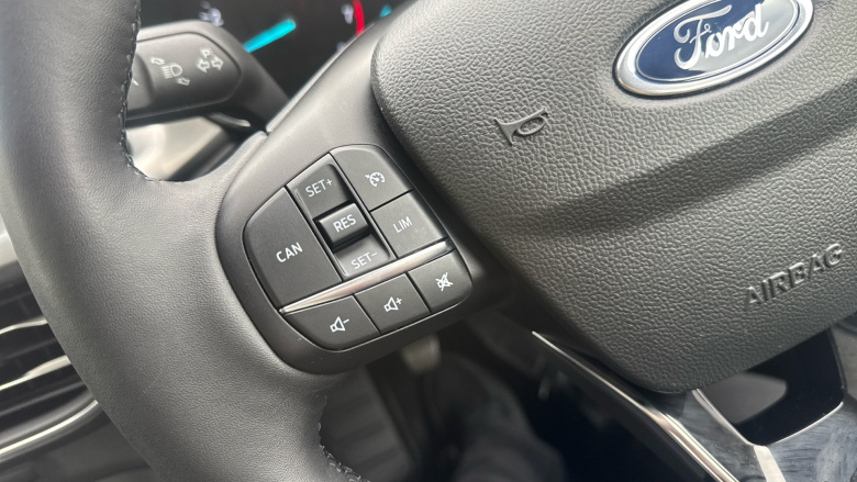 Ford Focus 1.0 EcoBoost Hybrid mHEV 155 Titanium 5dr Petrol Hatchback